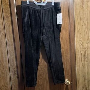 Athleta Women's Black Recover Cozy Jogger